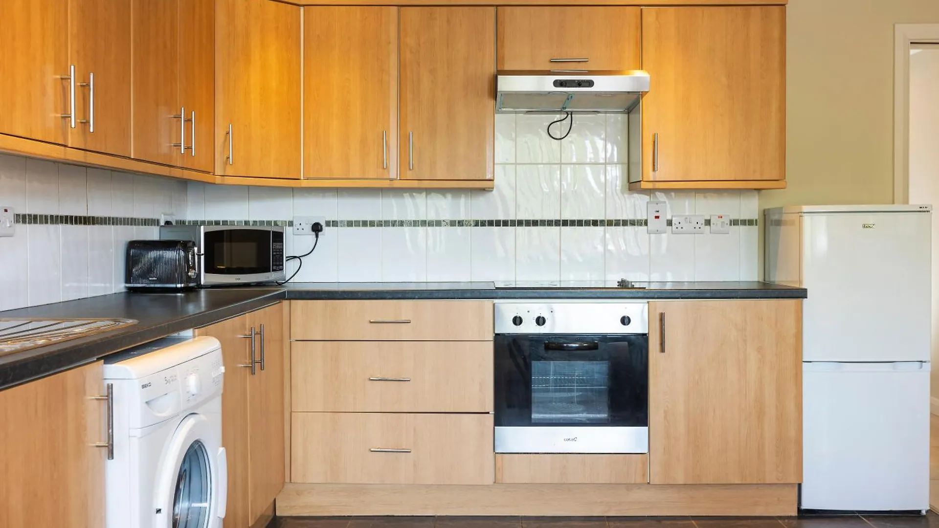 The Van Gogh - Unique 1 Bd -Gold Short Term Stays Belfast Birleşik Krallık