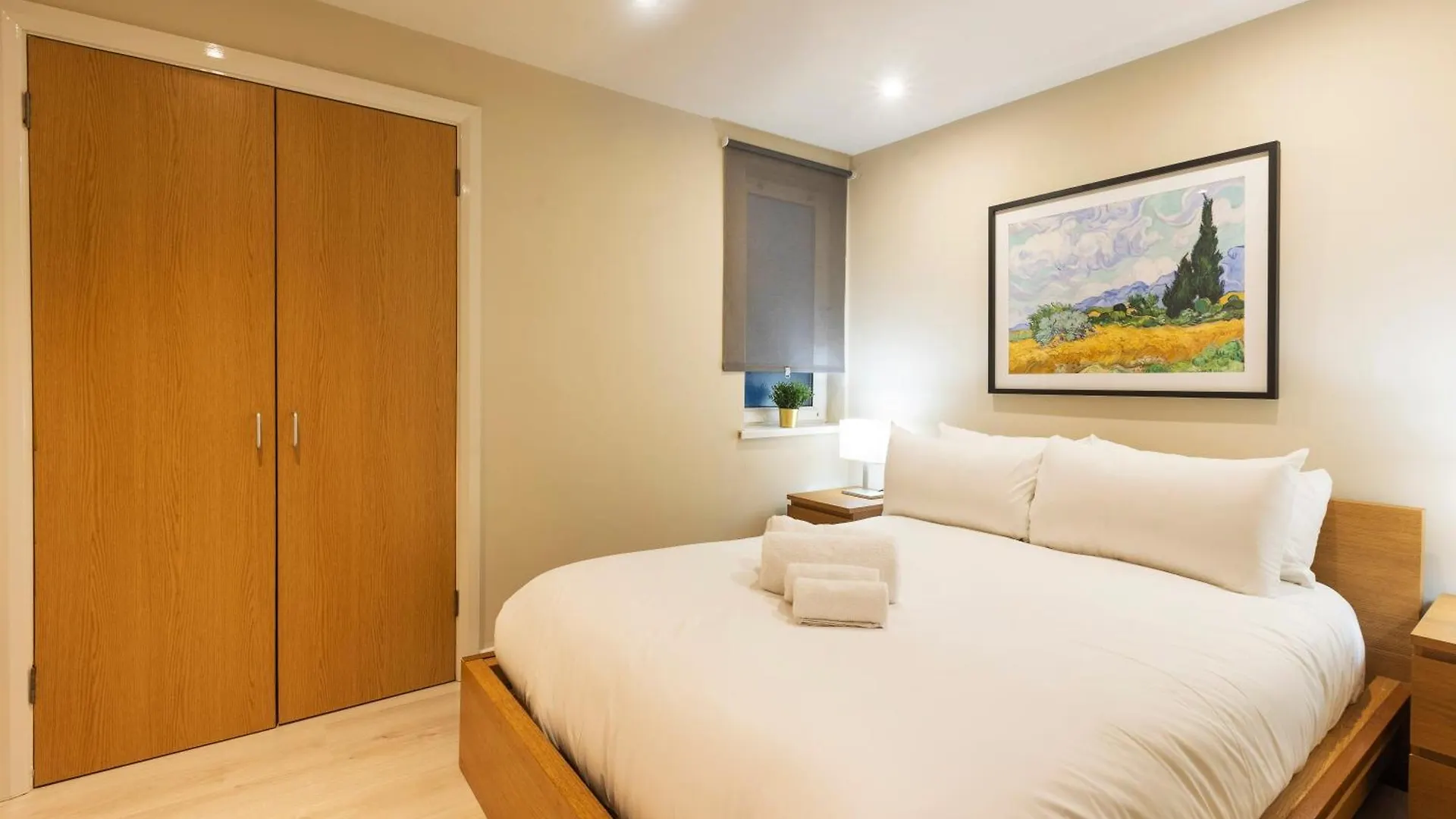 Daire The Van Gogh - Unique 1 Bd -Gold Short Term Stays Belfast